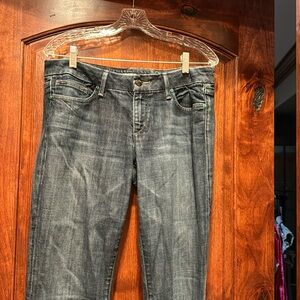 NWOT honey boot cut Joes jeans.